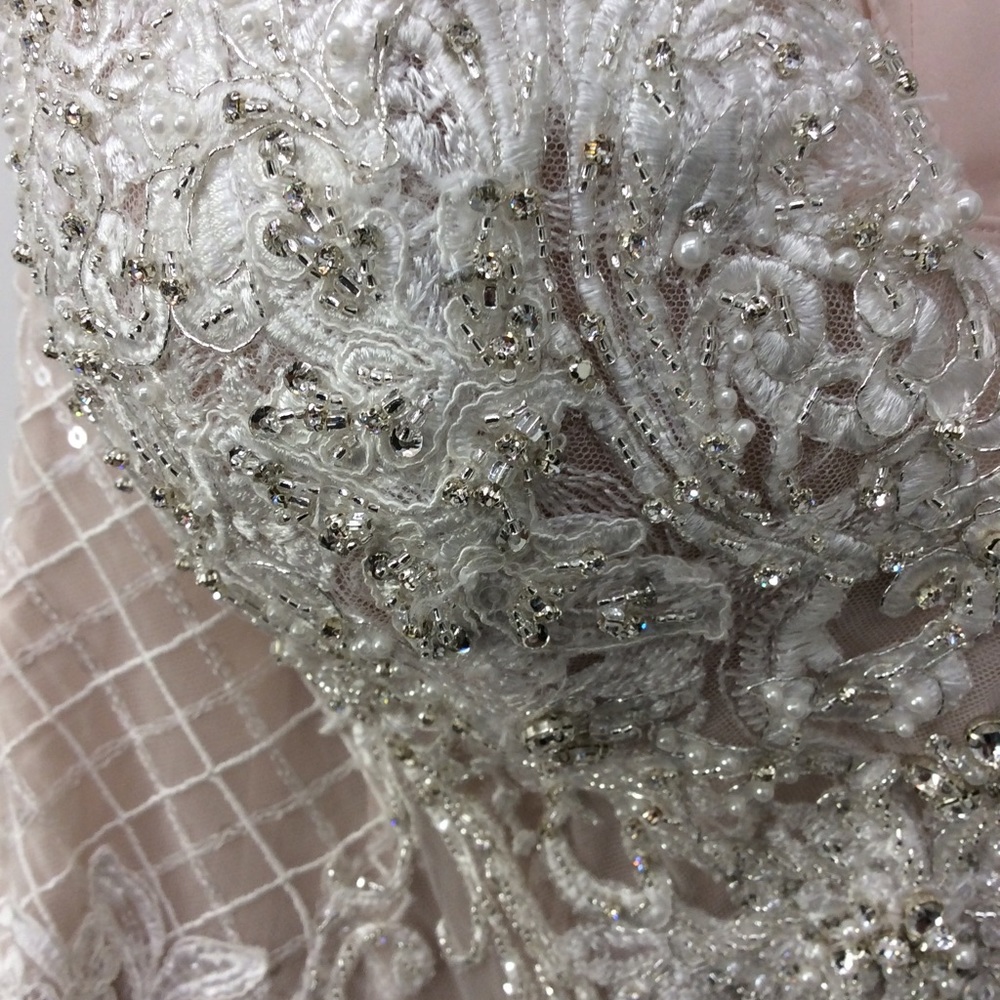 Stella York 6589 Wedding dress - Picture 6 of 16